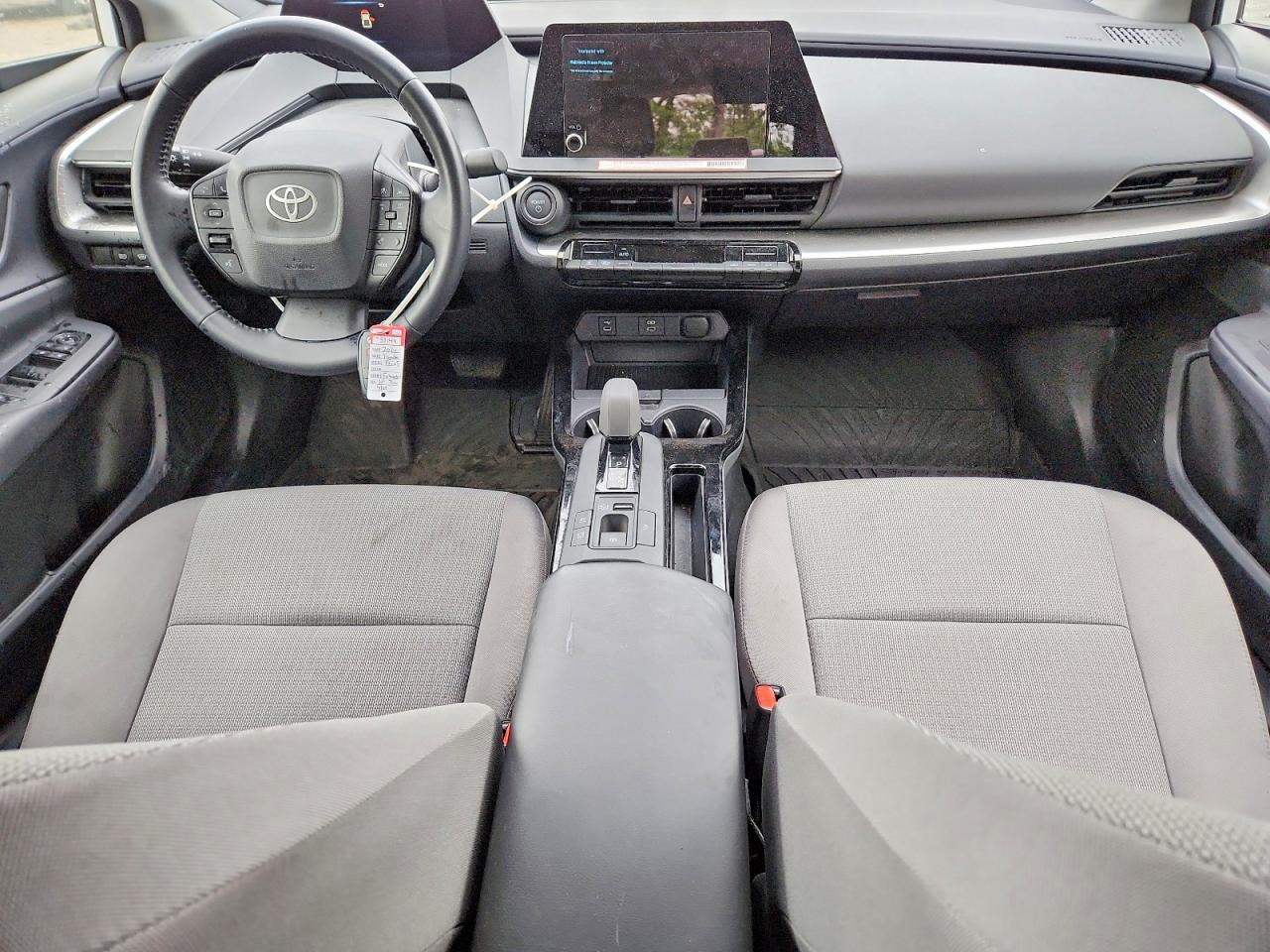 2024 TOYOTA PRIUS LE photo 8