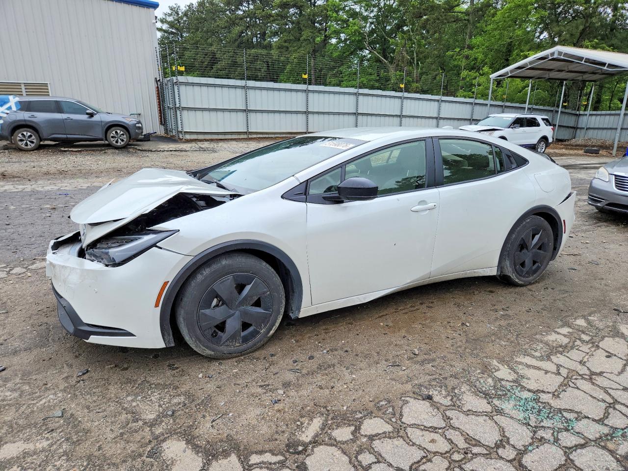 2024 TOYOTA PRIUS