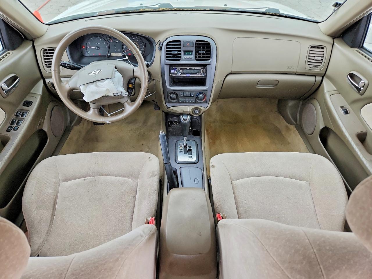 2004 HYUNDAI SONATA GL photo 8