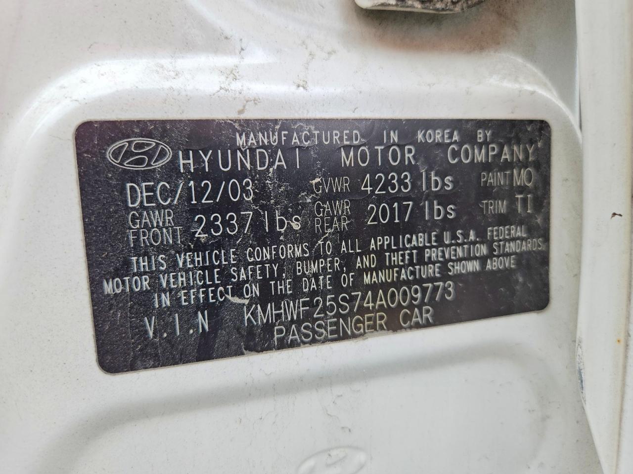 2004 HYUNDAI SONATA GL photo 13