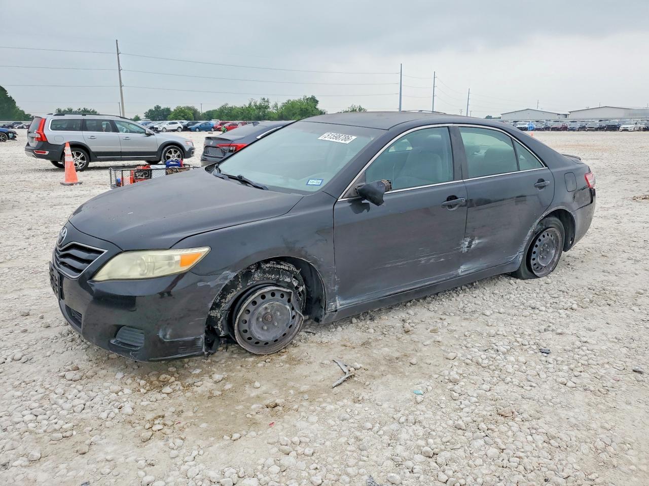 2011 TOYOTA CAMRY
