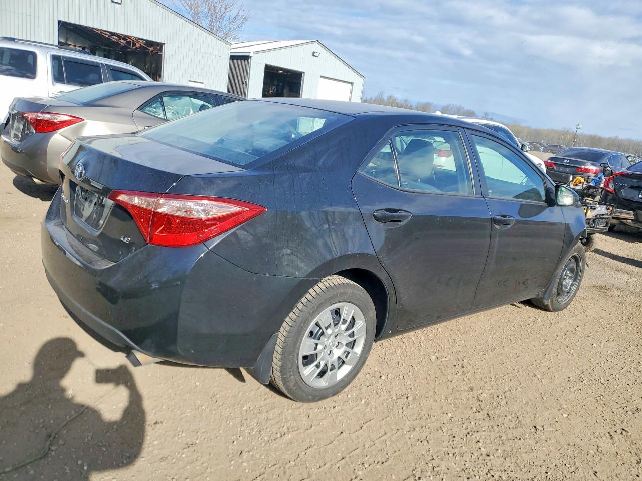 2017 TOYOTA COROLLA L photo 5
