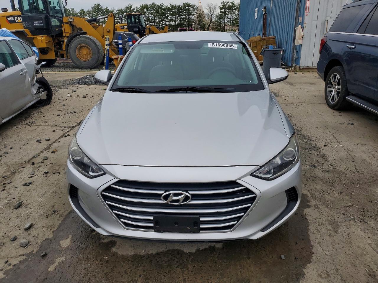 2018 HYUNDAI ELANTRA SEL photo 9