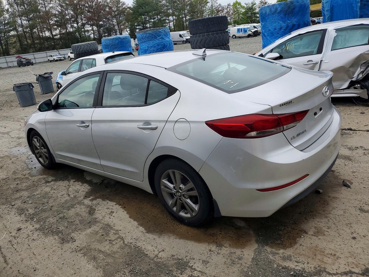 2018 HYUNDAI ELANTRA SEL photo 3