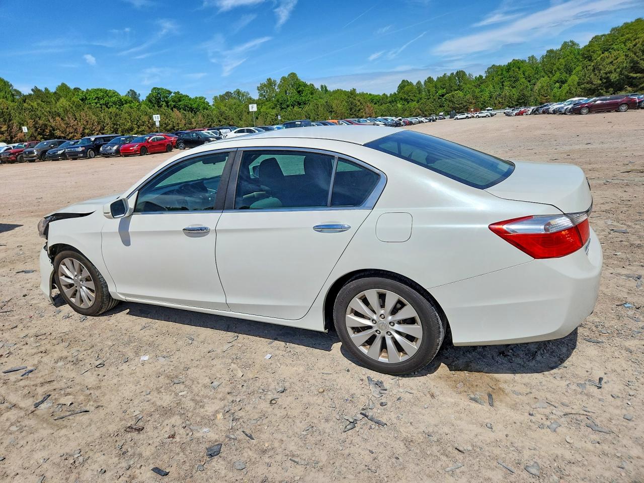 2014 HONDA ACCORD photo 3