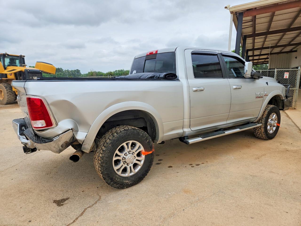 2017 RAM 2500 LARAMIE photo 7