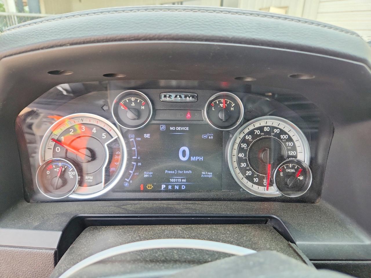 2017 RAM 2500 LARAMIE photo 25