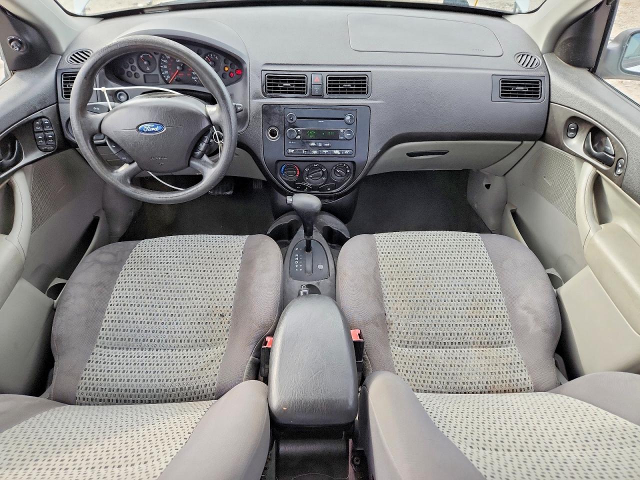 2007 FORD FOCUS ZX4 photo 22