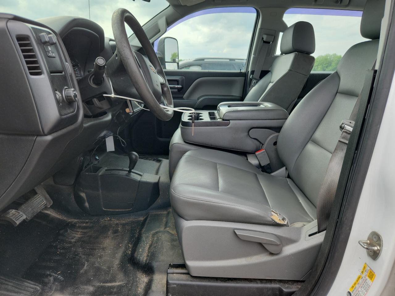 2015 CHEVROLET SILVERADO K2500 HEAVY DUTY photo 13