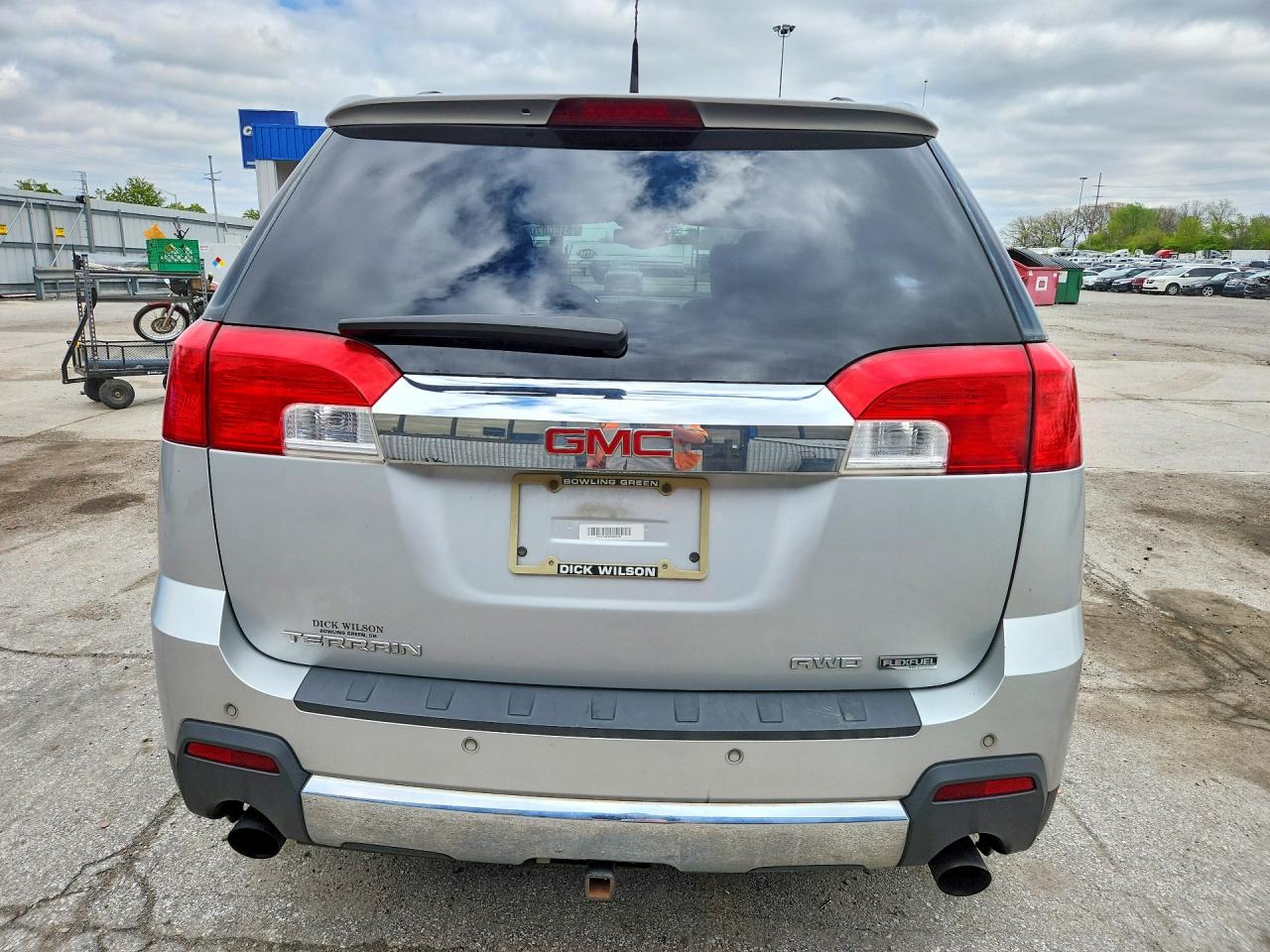 2012 GMC TERRAIN SLT photo 16