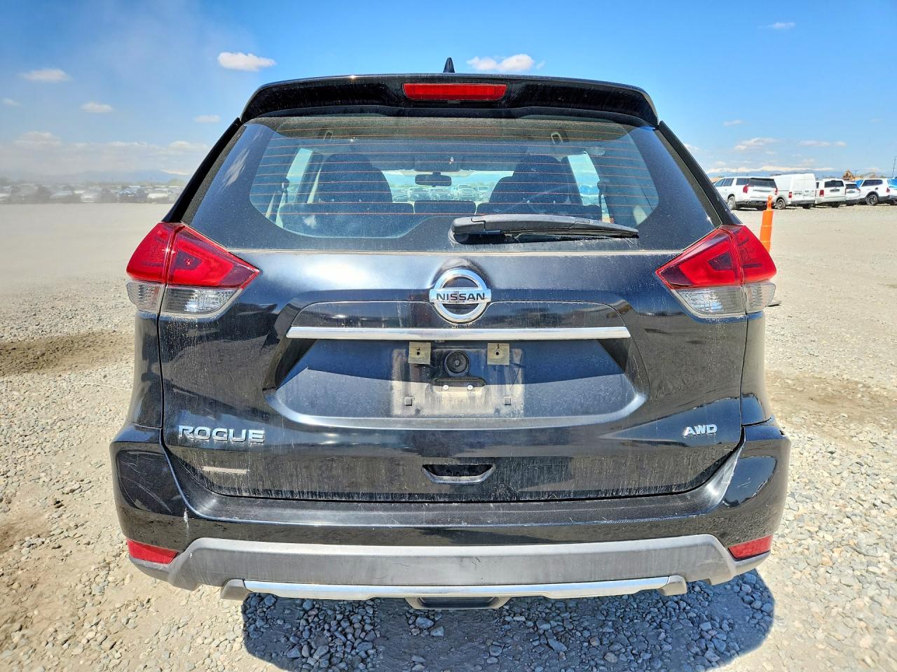 2017 NISSAN ROGUE S photo 6