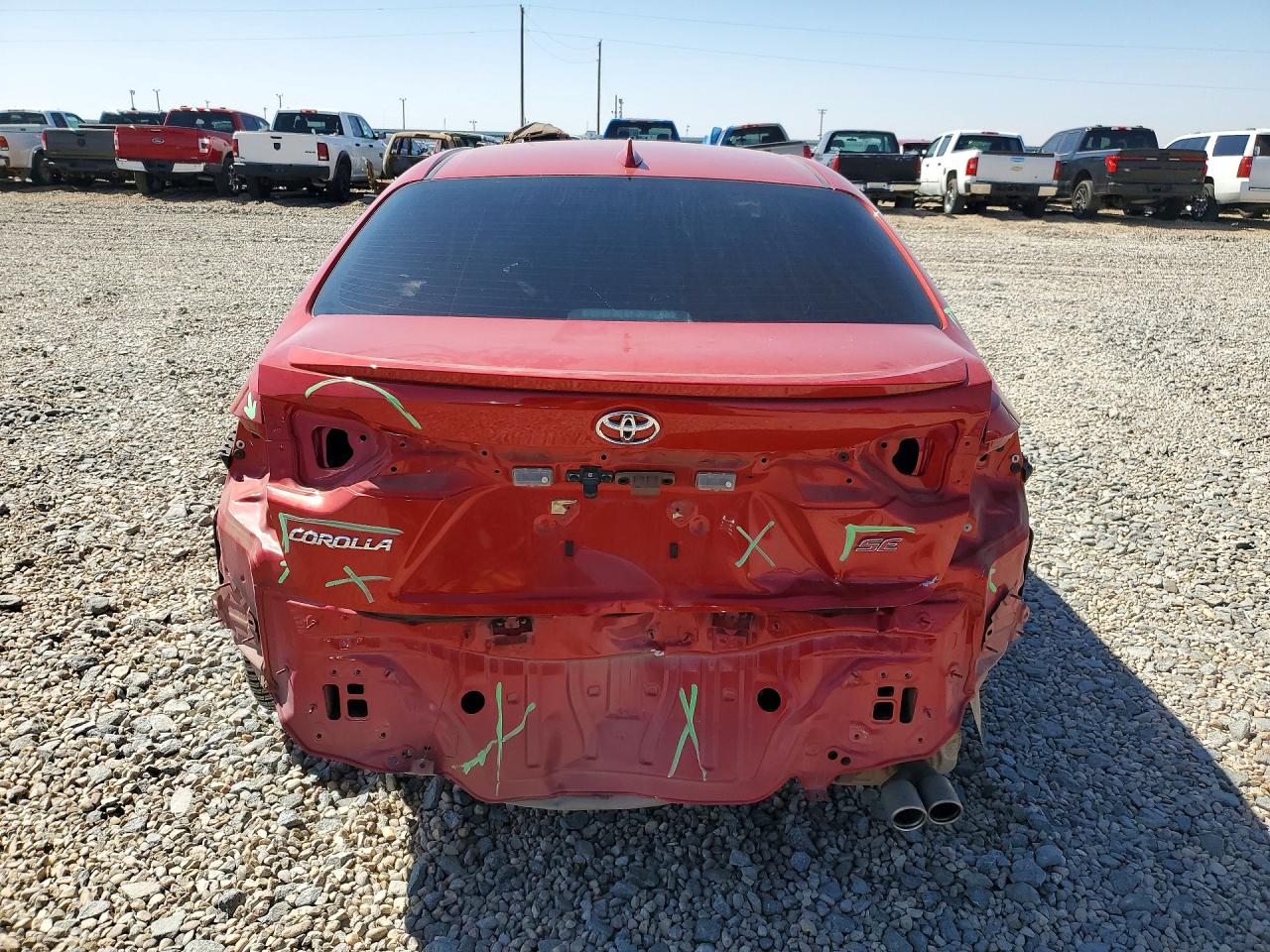 2020 TOYOTA COROLLA SE photo 16