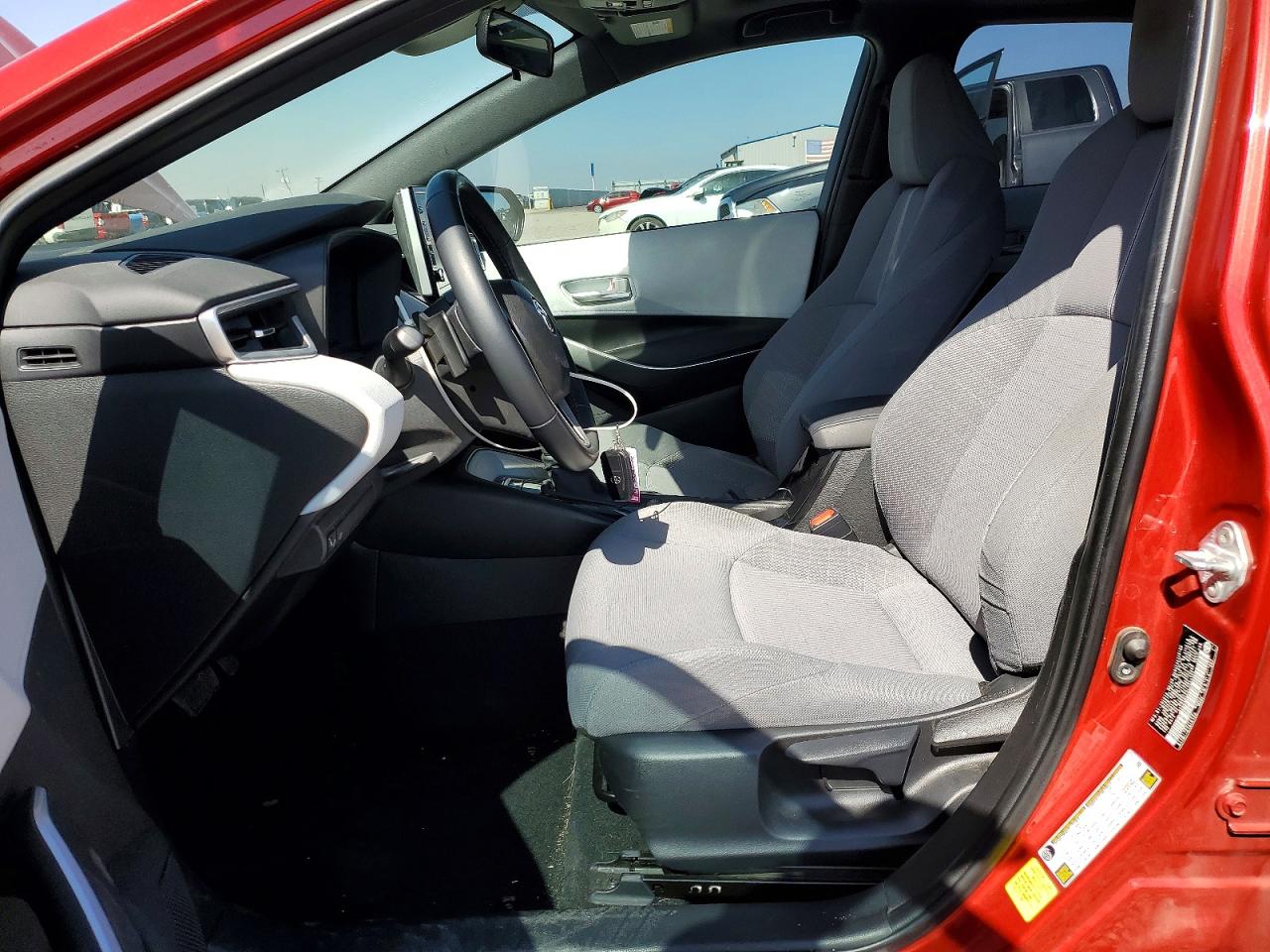 2020 TOYOTA COROLLA SE photo 19