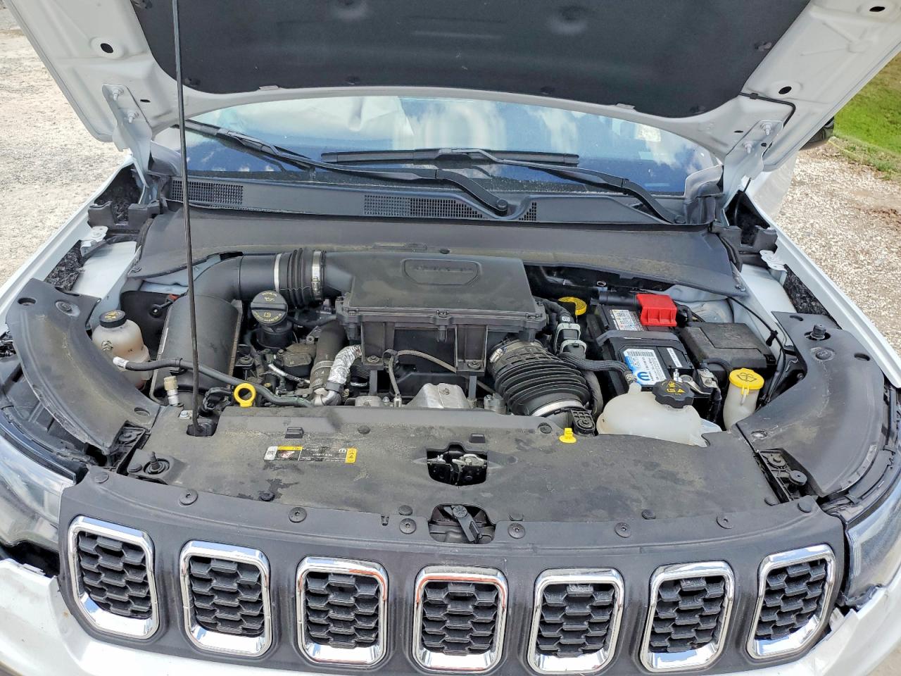 2024 JEEP COMPASS LATITUDE LUX photo 34