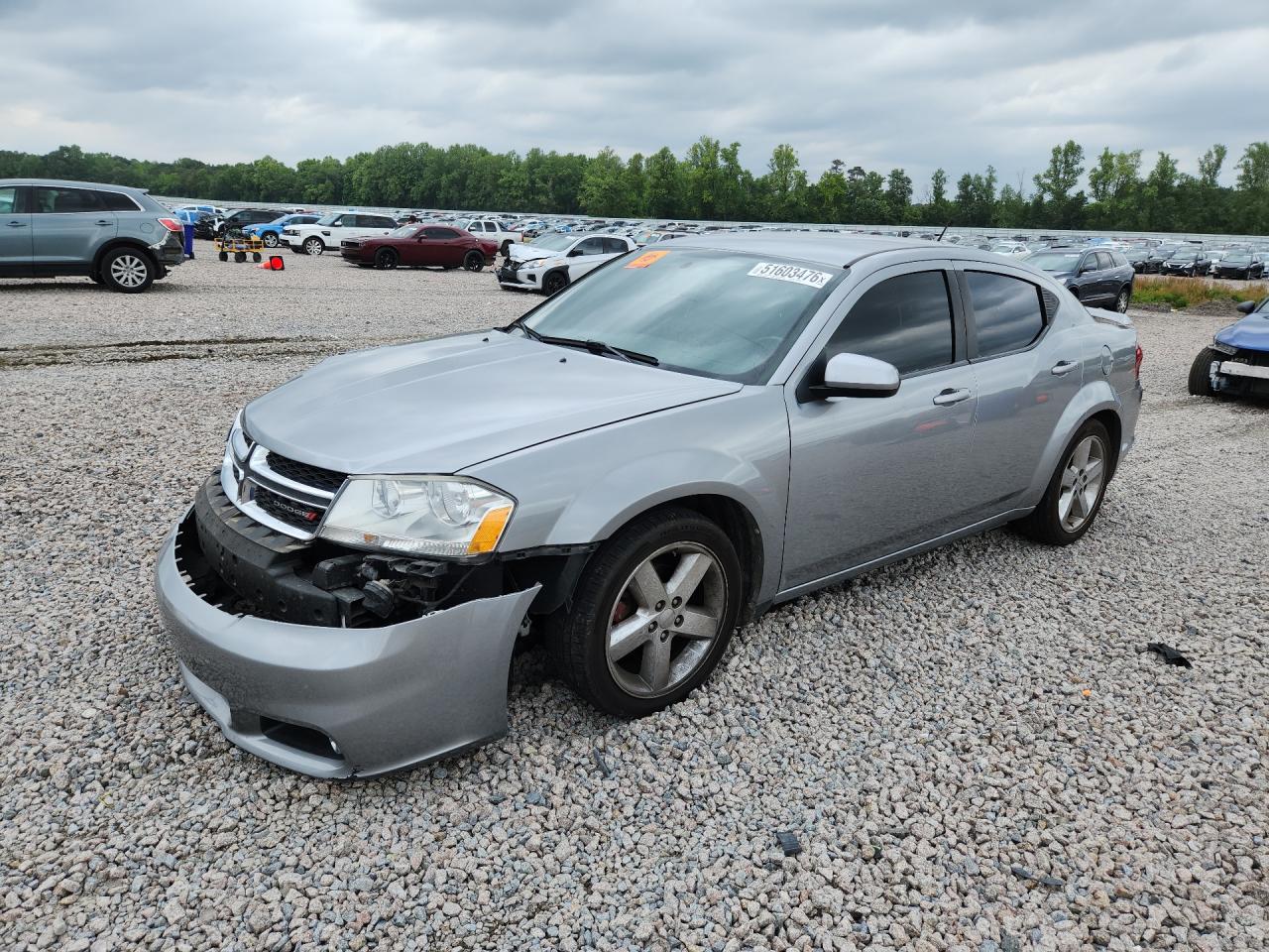 2013 DODGE AVENGER