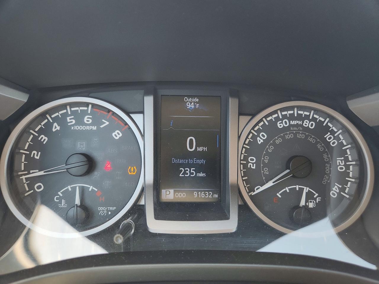 2017 TOYOTA TACOMA SR5 V6 photo 25