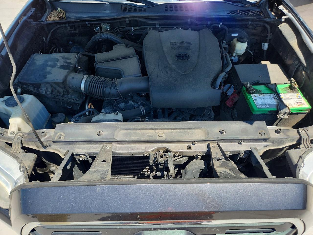 2017 TOYOTA TACOMA SR5 V6 photo 31