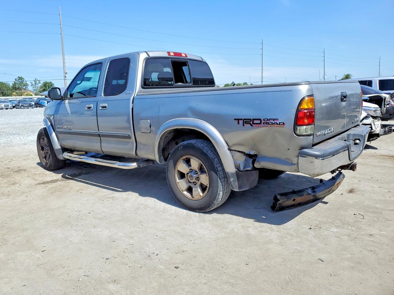 2004 TOYOTA TUNDRA ACCESS CAB SR5 photo 3
