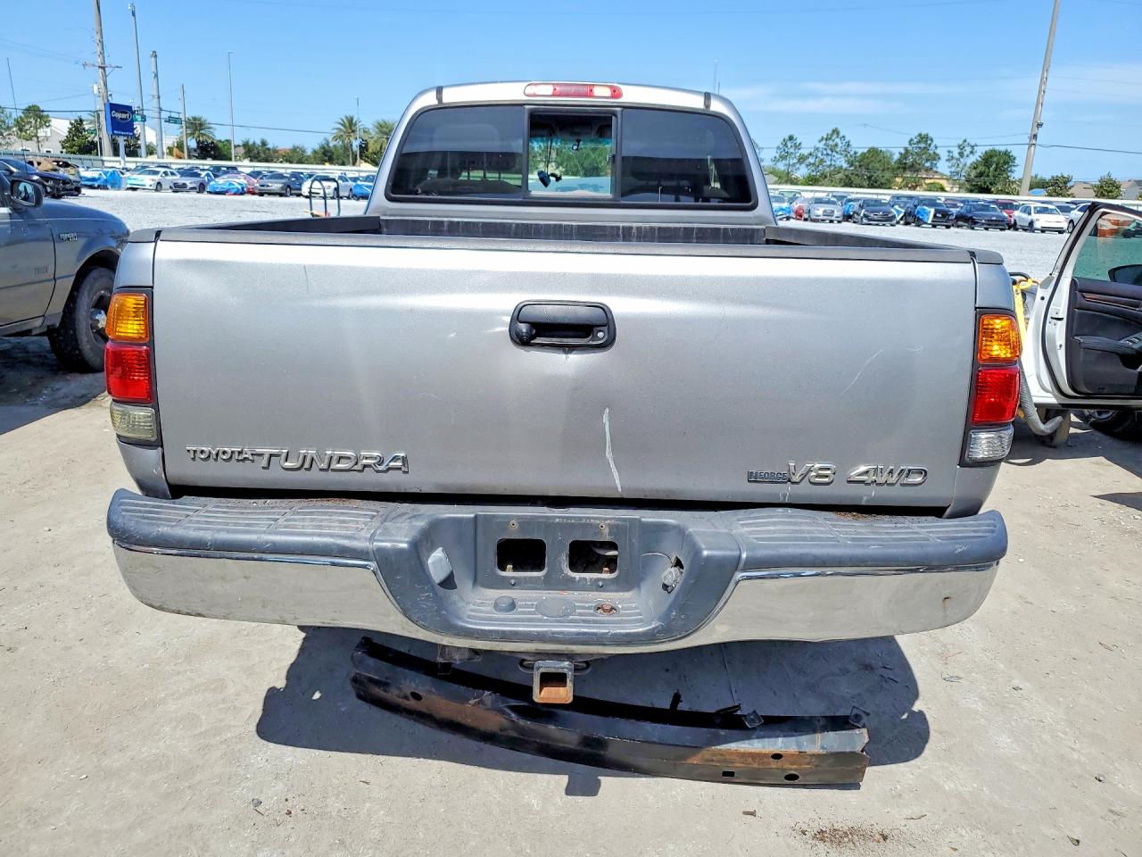 2004 TOYOTA TUNDRA ACCESS CAB SR5 photo 11