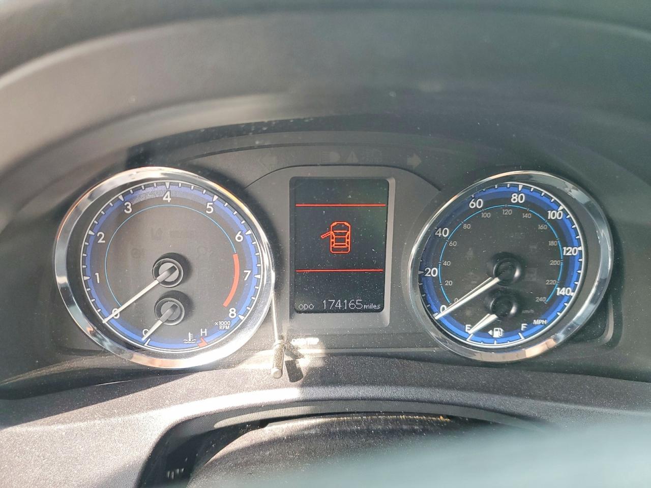 2018 TOYOTA COROLLA LE photo 17