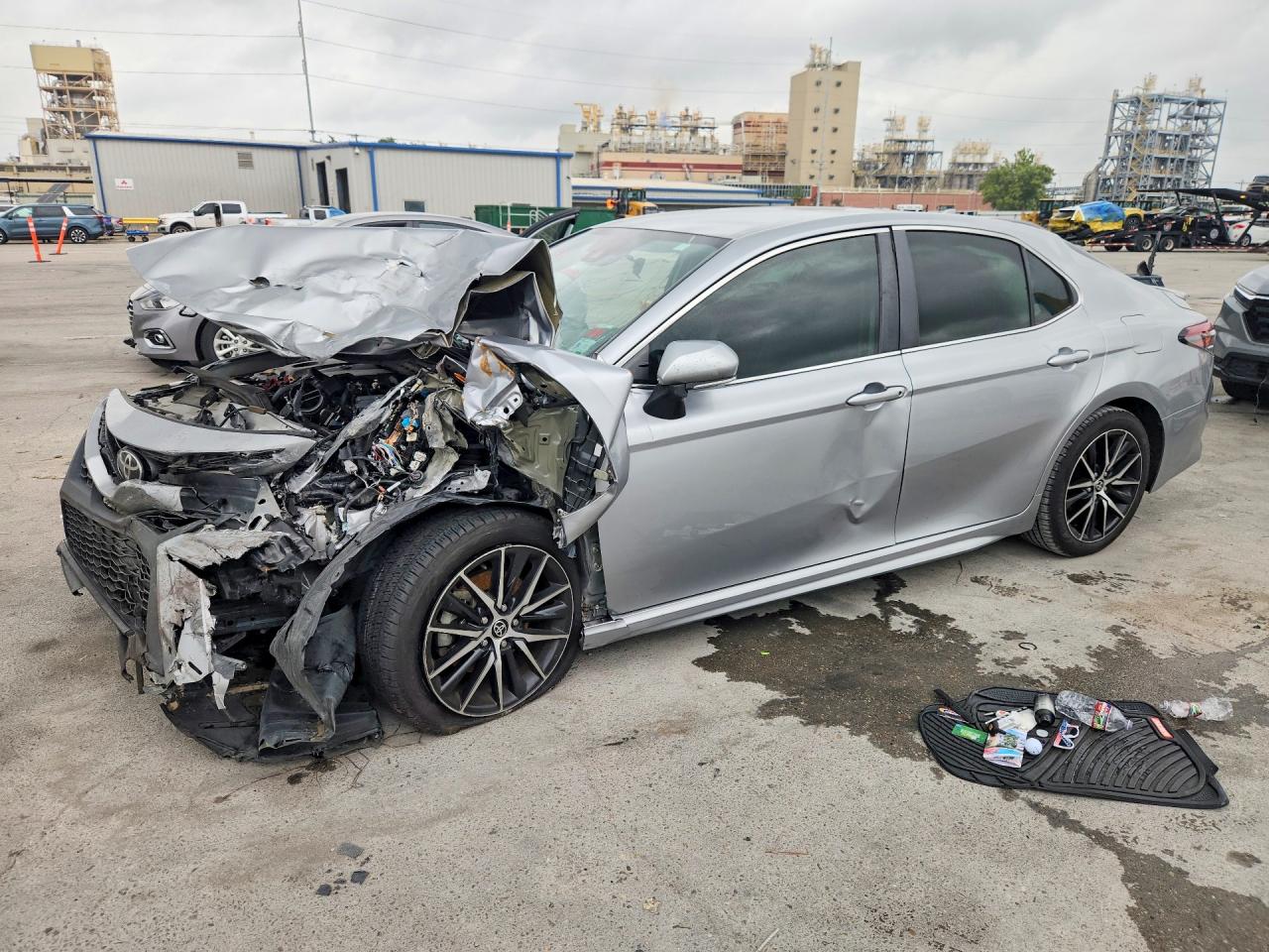 2022 TOYOTA CAMRY