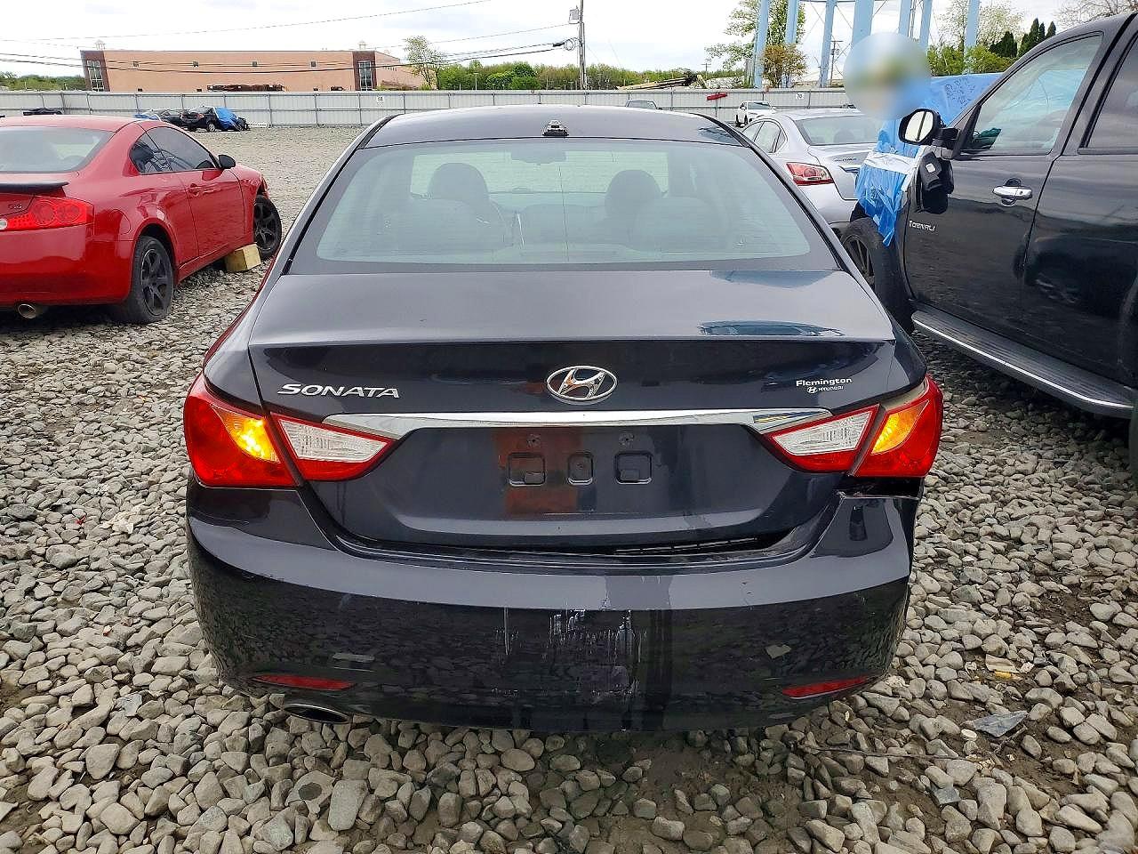 2012 HYUNDAI SONATA SE photo 16