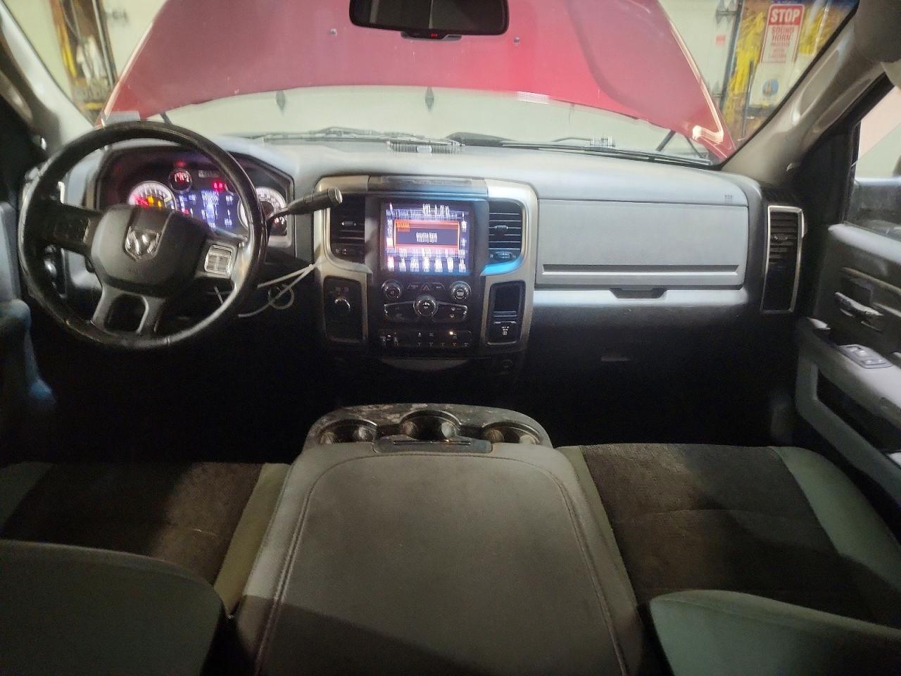 2016 RAM 2500 SLT photo 15