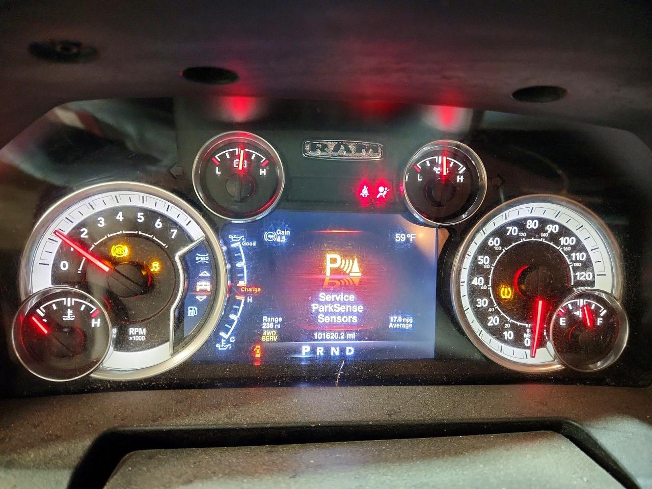 2016 RAM 2500 SLT photo 17