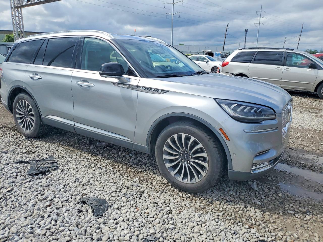 2021 LINCOLN AVIATOR RESERVE photo 7