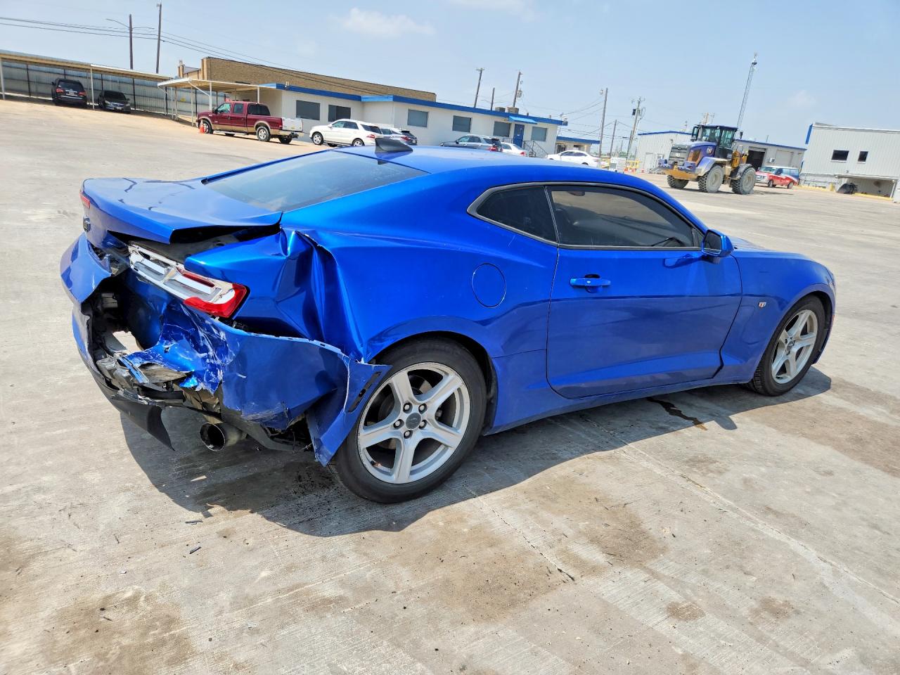 2017 CHEVROLET CAMARO LT photo 5