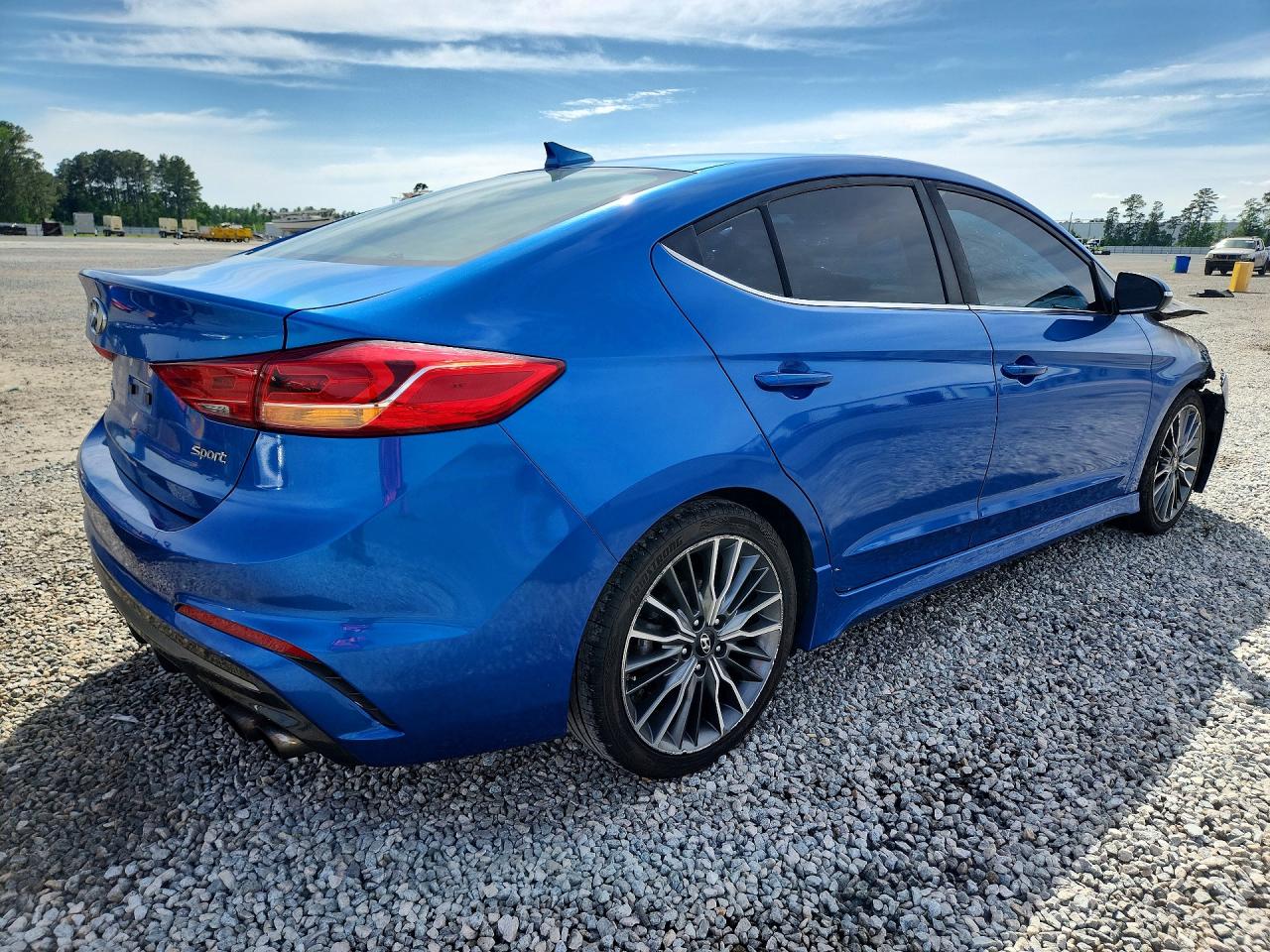 2017 HYUNDAI ELANTRA SPORT photo 5