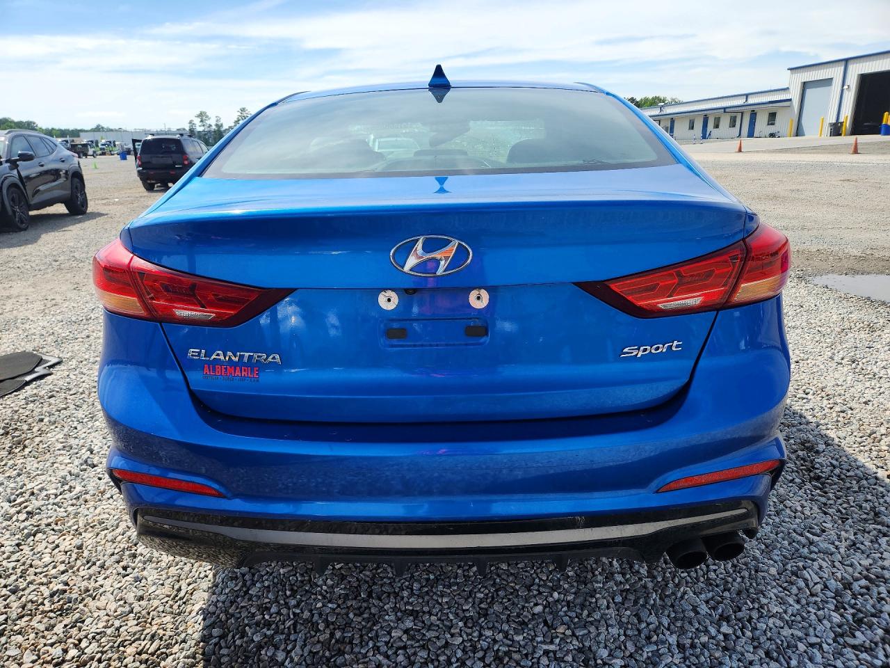 2017 HYUNDAI ELANTRA SPORT photo 11