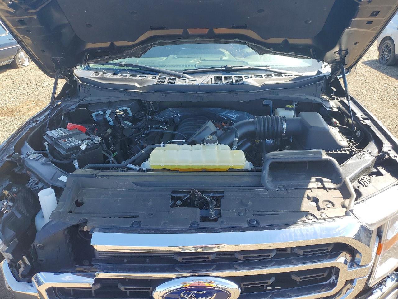 2023 FORD F150 SUPERCREW photo 31