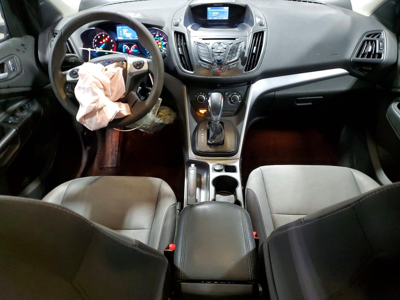 2015 FORD ESCAPE SE photo 22