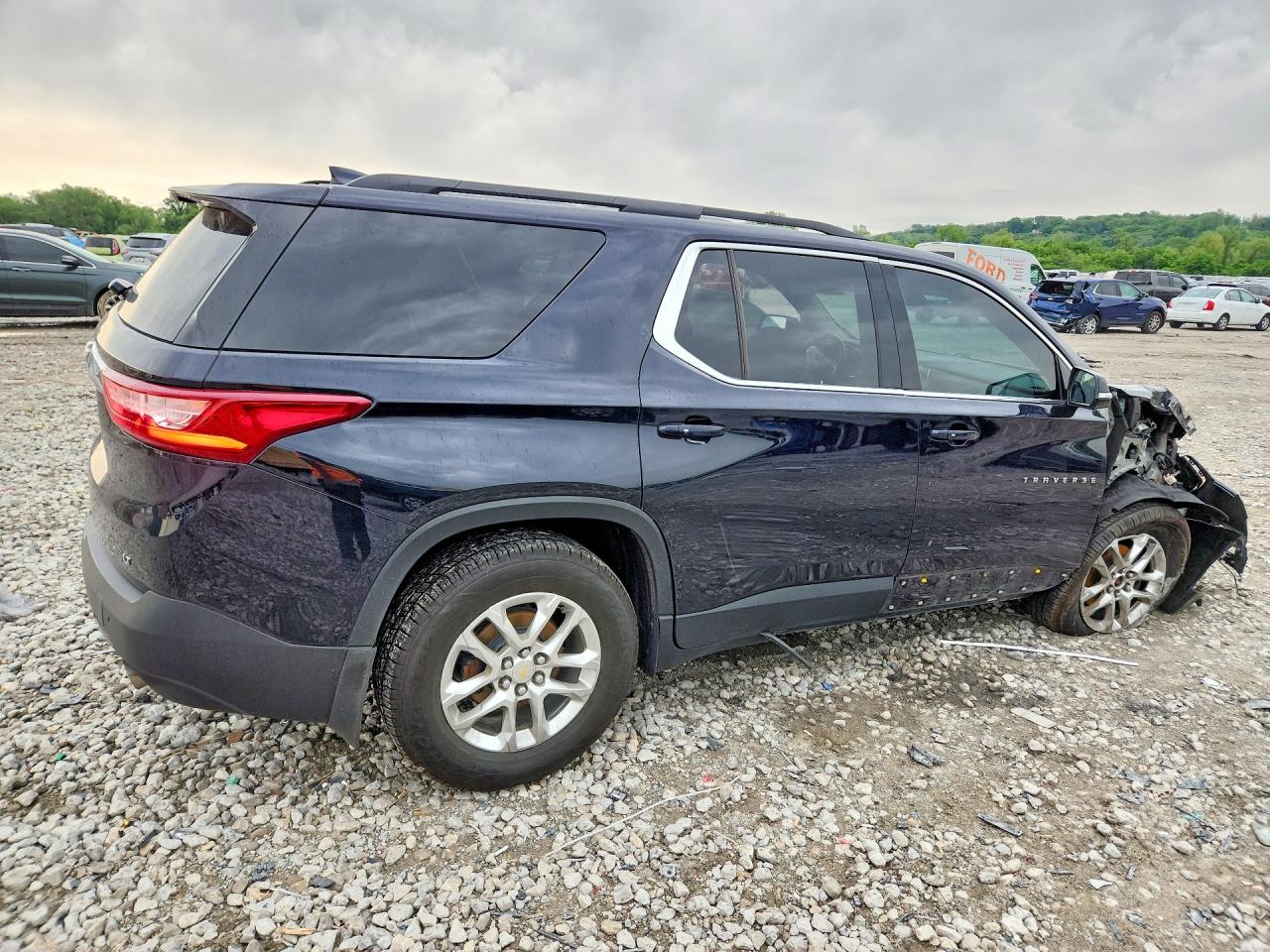 2020 CHEVROLET TRAVERSE LT photo 7