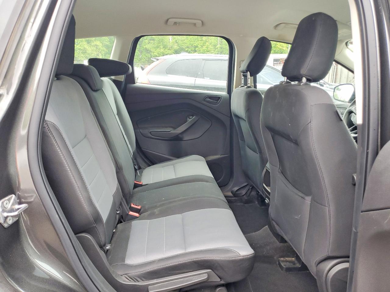 2019 FORD ESCAPE S photo 10