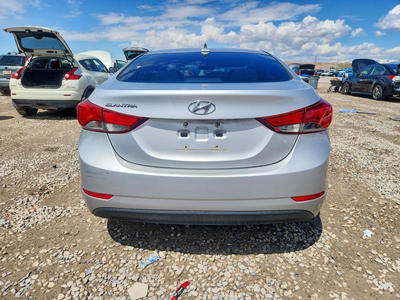 2014 HYUNDAI ELANTRA SE photo 11