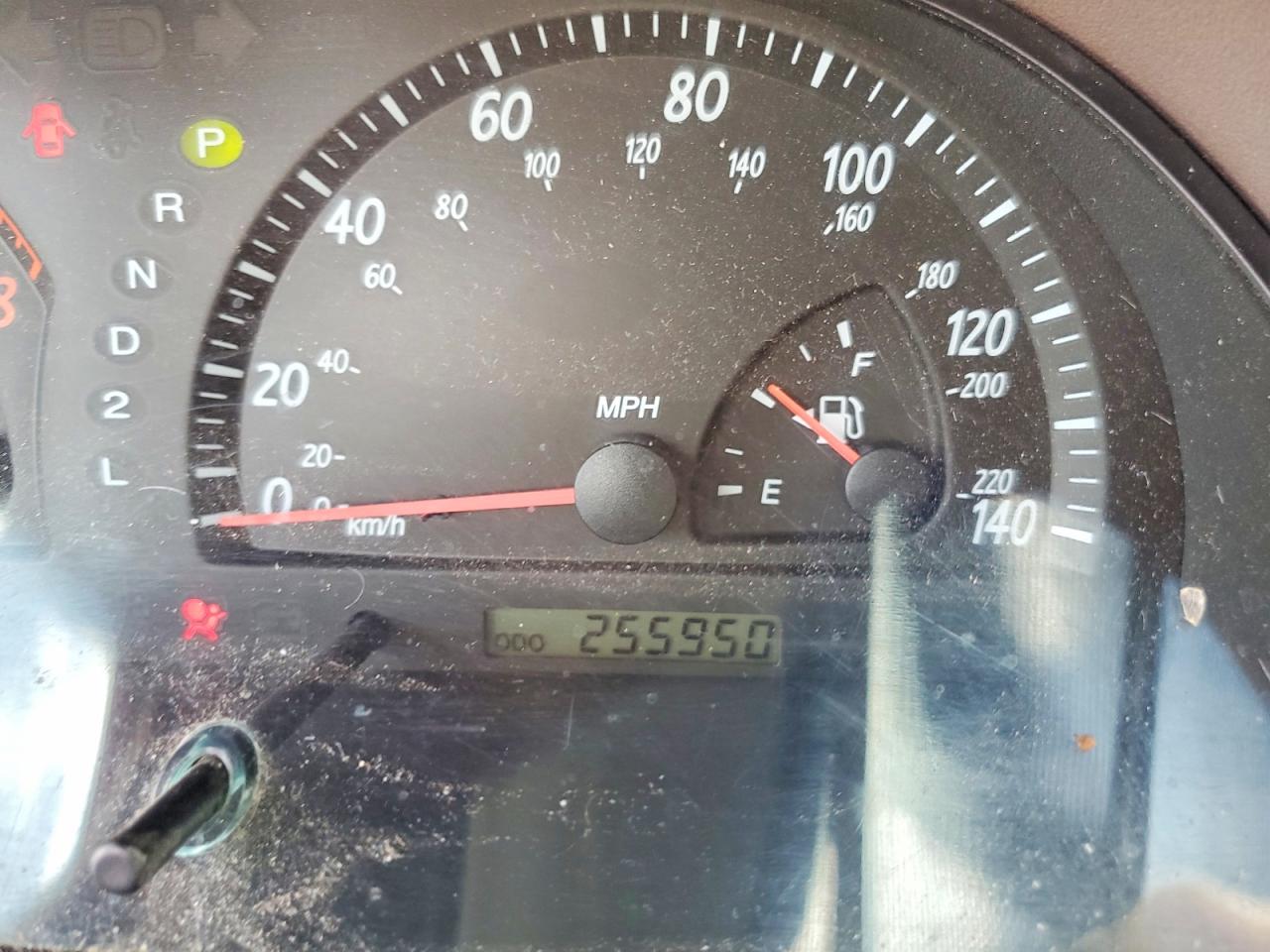 2004 TOYOTA CAMRY XLE photo 25