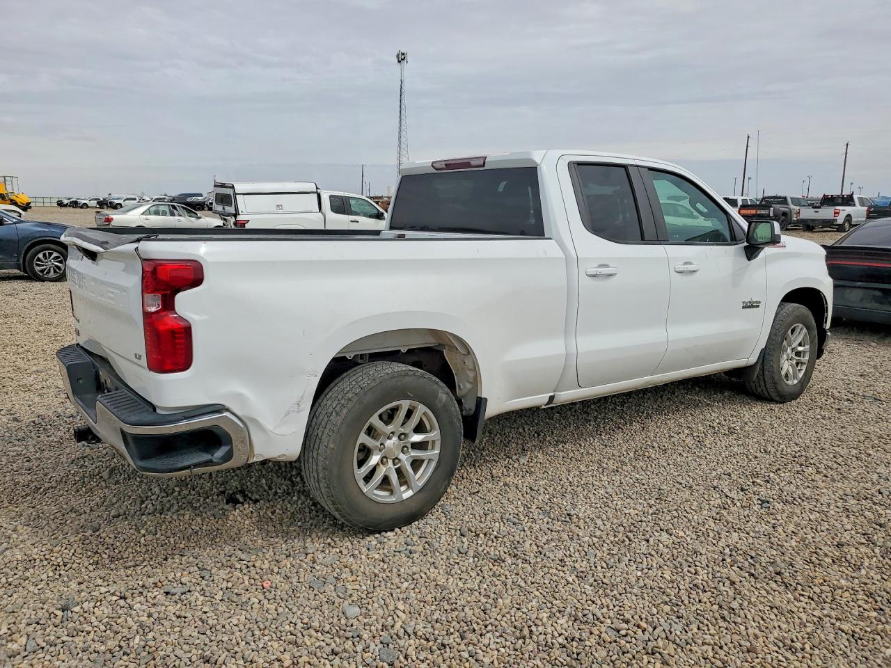 2019 CHEVROLET SILVERADO K1500 LT photo 7