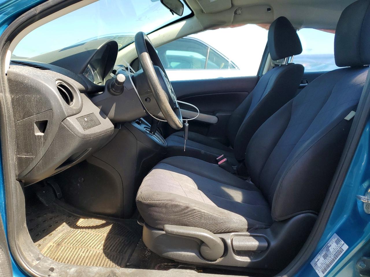 2012 MAZDA MAZDA2 photo 19