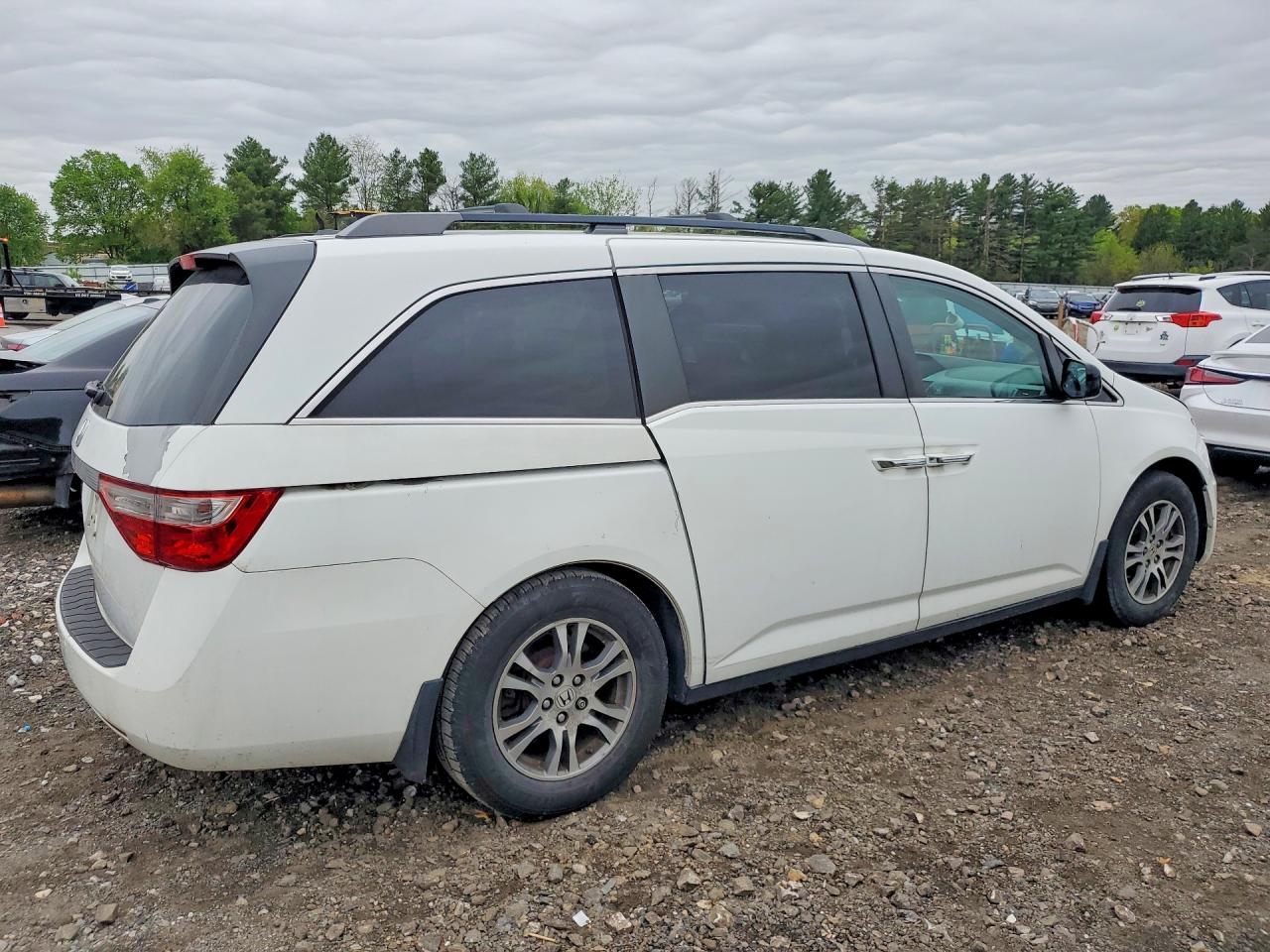2012 HONDA ODYSSEY EXL photo 5