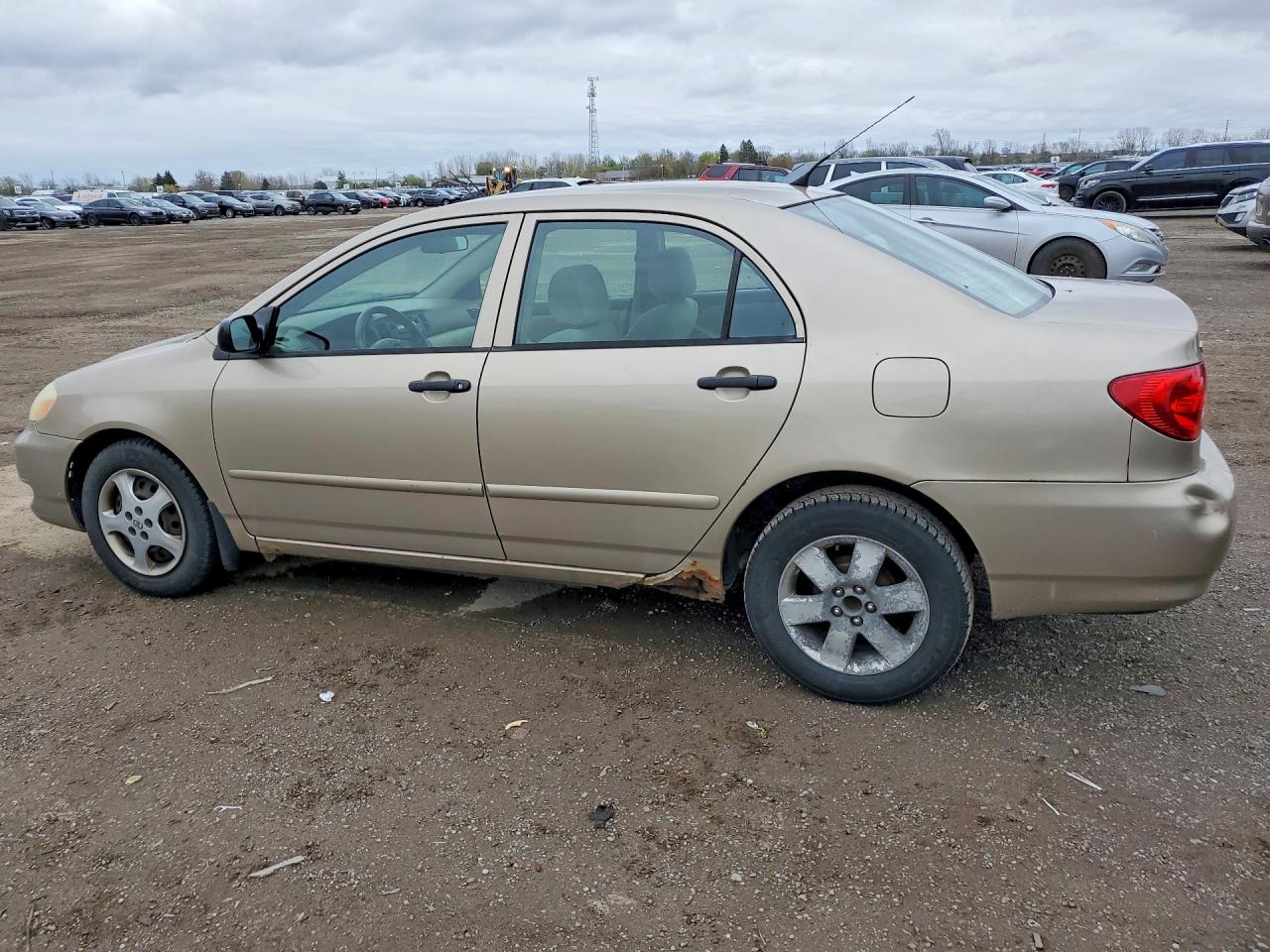 2006 TOYOTA COROLLA CE photo 4