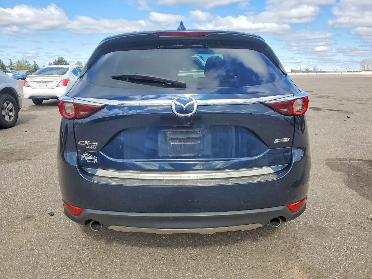2017 MAZDA CX-5 TOURING photo 11