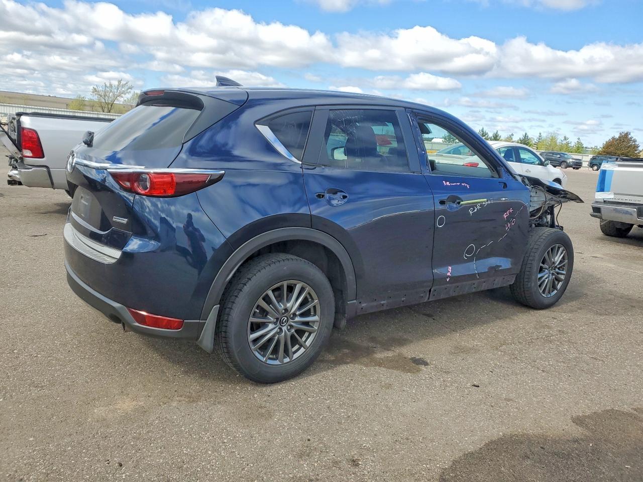 2017 MAZDA CX-5 TOURING photo 5