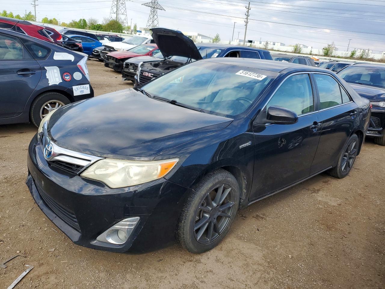2014 TOYOTA CAMRY