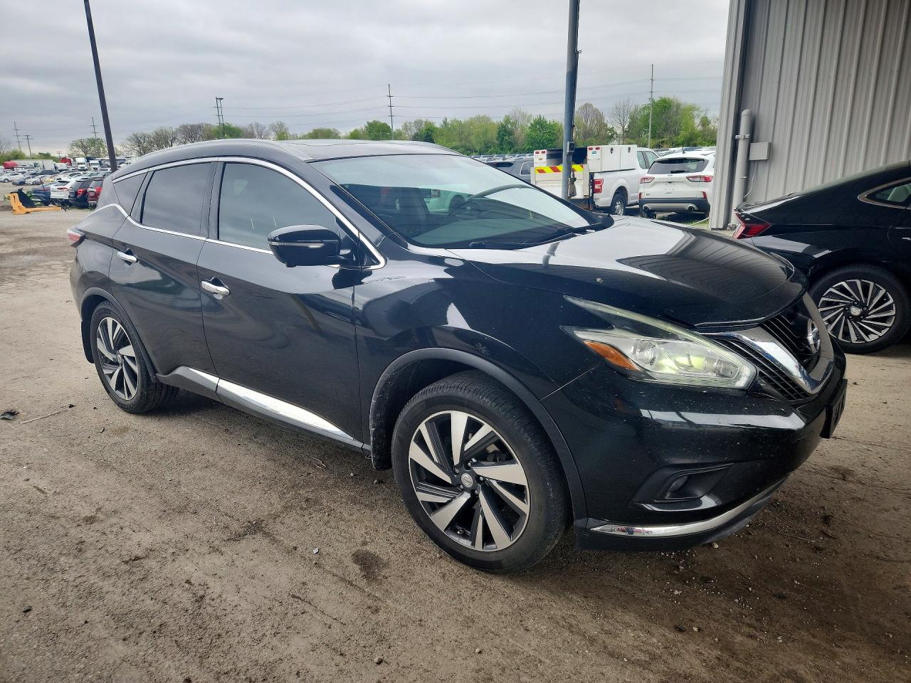 2015 NISSAN MURANO S photo 10