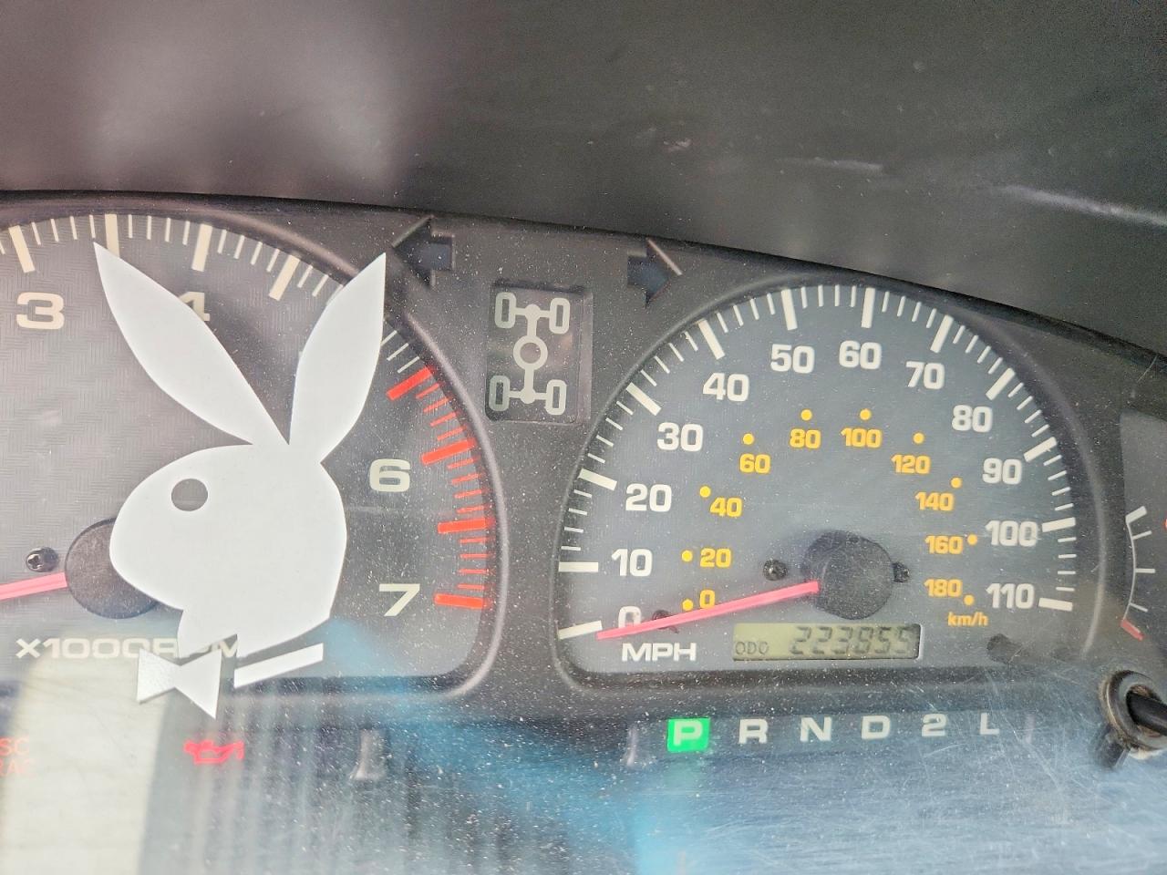 2001 TOYOTA 4RUNNER SR5 photo 17