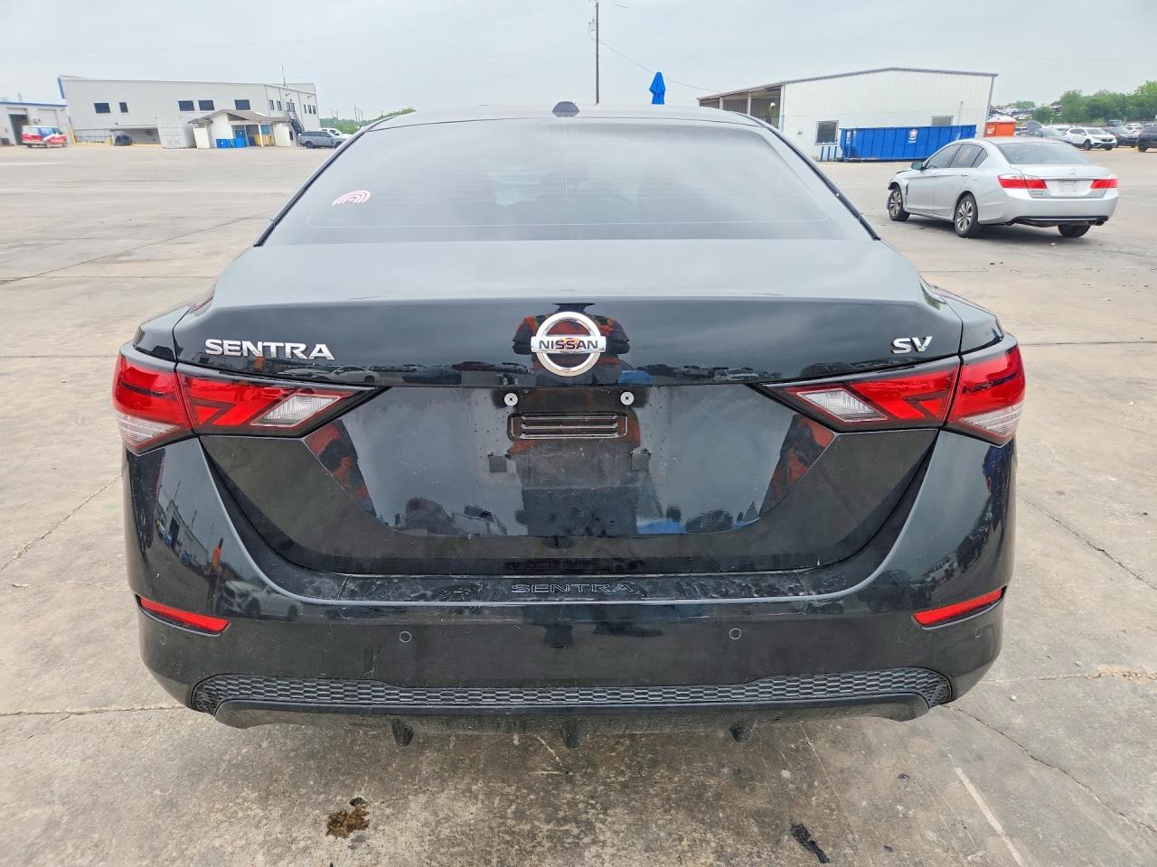 2023 NISSAN SENTRA SV photo 11