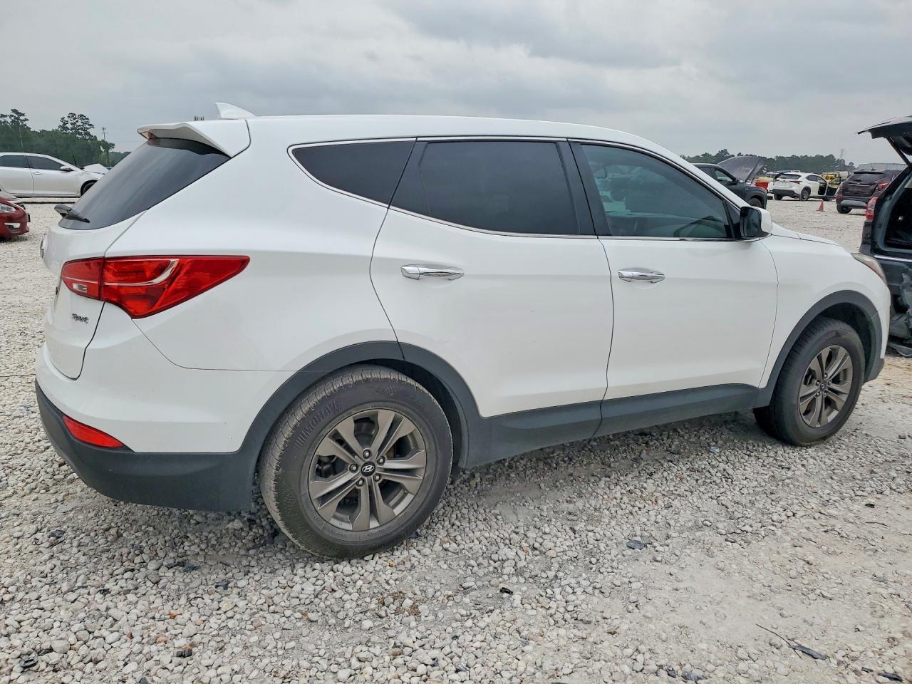 2016 HYUNDAI SANTA FE SPORT 2.4L photo 7
