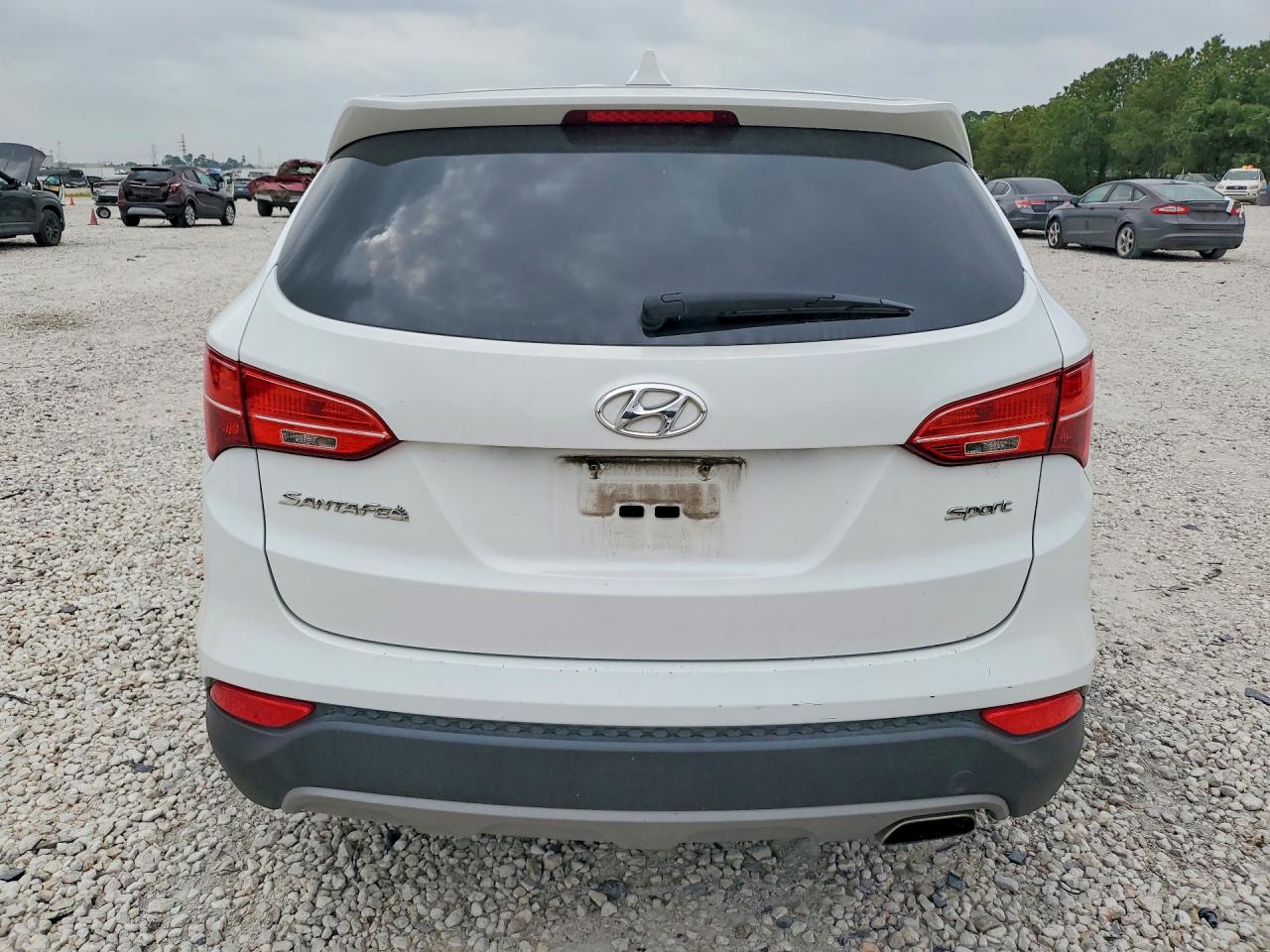 2016 HYUNDAI SANTA FE SPORT 2.4L photo 16
